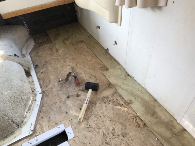 Reflooring: Repairing Subfloor Rot – Part 1